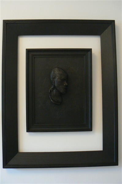 black skulptur.JPG